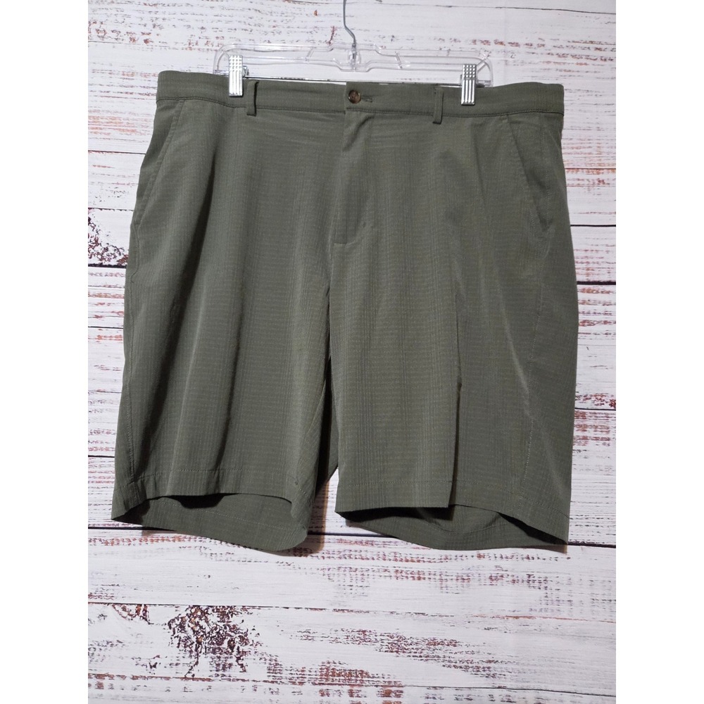 Greg Norman Mens Golf Shorts Size 38 Olive Green Performance Stretch Microgrid